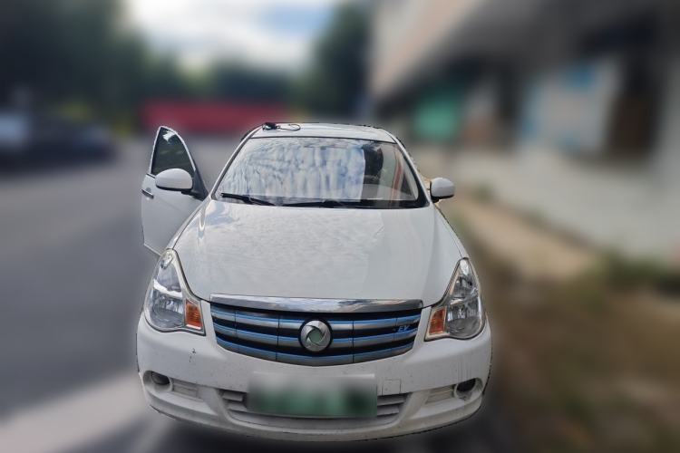 Used Dongfeng Junfeng E11K 2019 Standard Model Front