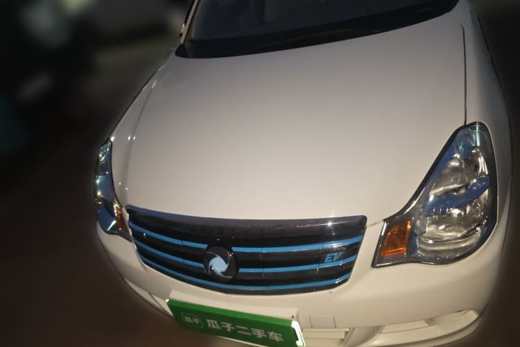 Used Dongfeng Junfeng E11K 2019 ES360 Battery-Swap Version 46.7 kWh Front