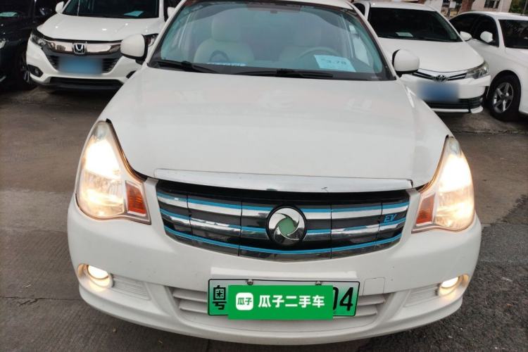 Used Dongfeng Junfeng E11K 2019 Standard Model Front