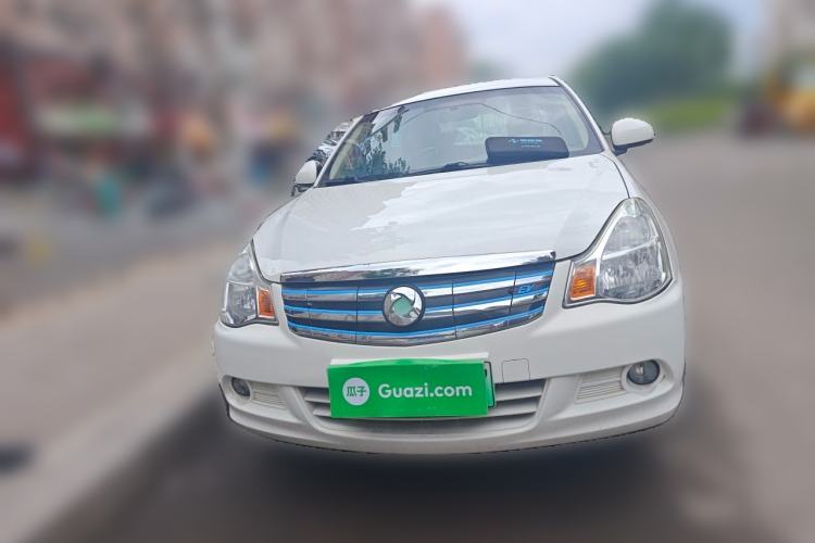 Used Dongfeng Junfeng E11K 2019 Standard Model Front
