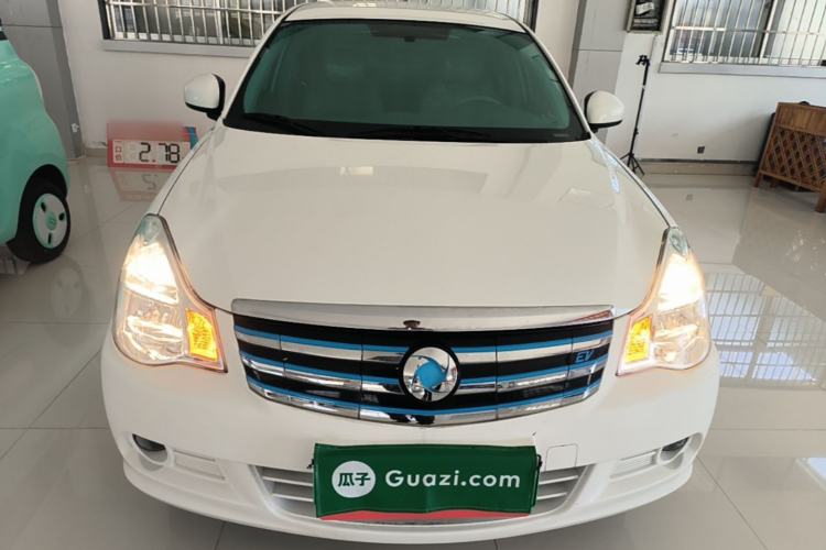 Used Dongfeng Junfeng E11K 2019 Standard Model Front
