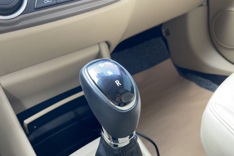 Used Dongfeng Junfeng E11K 2019 Standard Model Gear Lever