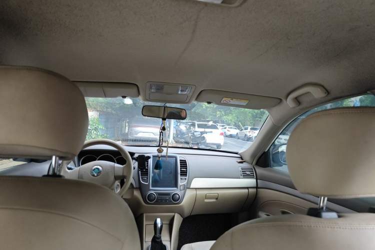 Used Dongfeng Junfeng E11K 2019 Standard Model Headliner
