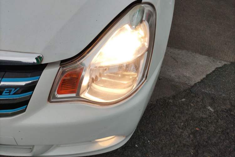 Used Dongfeng Junfeng E11K 2019 Standard Model Left Front Headlight