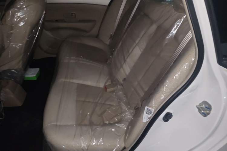 Used Dongfeng Junfeng E11K 2019 ES360 Battery-Swap Version 46.7 kWh Left Rear Seat
