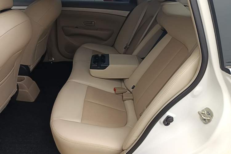 Used Dongfeng Junfeng E11K 2019 Standard Model Left Rear Seat
