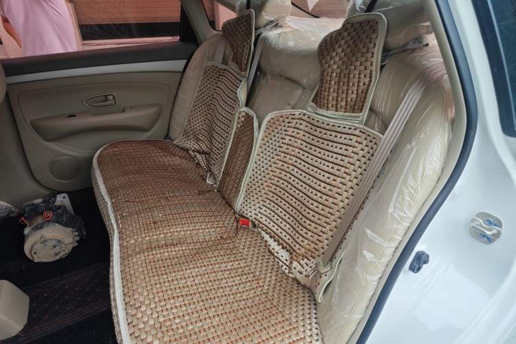 Used Dongfeng Junfeng E11K 2019 Standard Model Left Rear Seat