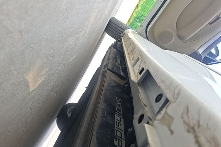 Used Dongfeng Junfeng E11K 2019 Standard Model Left Side Sill