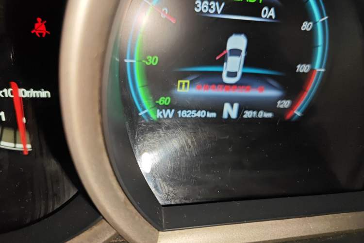 Used Dongfeng Junfeng E11K 2019 Standard Model Odometer Close Up