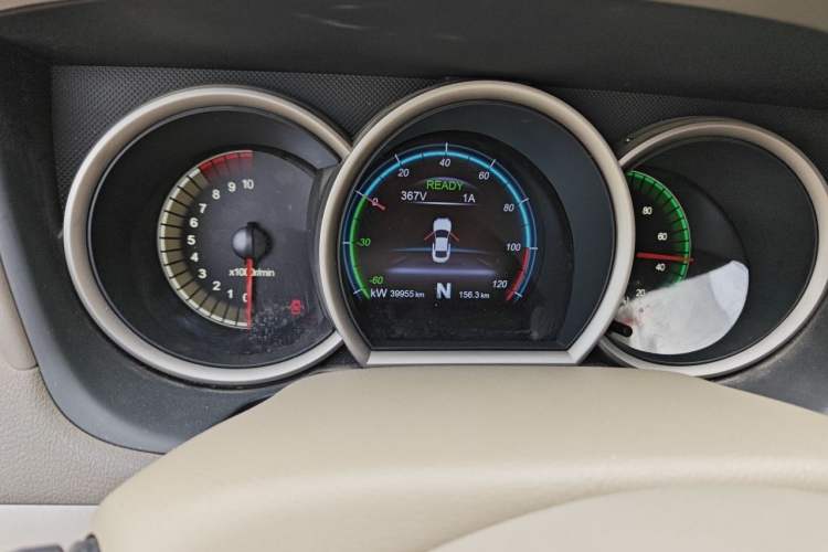 Used Dongfeng Junfeng E11K 2019 ES360 Battery-Swap Version 46.7 kWh Odometer Close Up