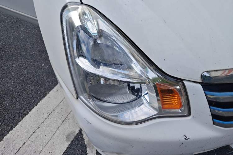 Used Dongfeng Junfeng E11K 2019 Standard Model Right Front Headlight