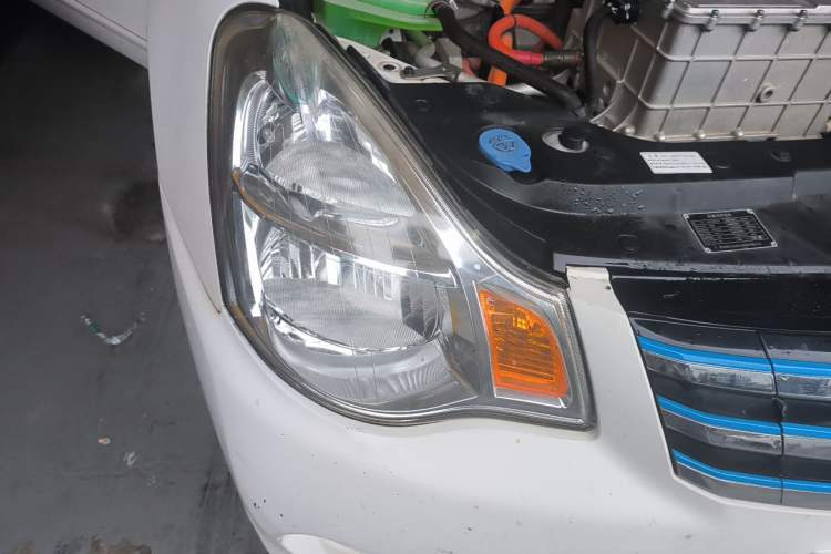 Used Dongfeng Junfeng E11K 2019 Standard Model Right Front Headlight
