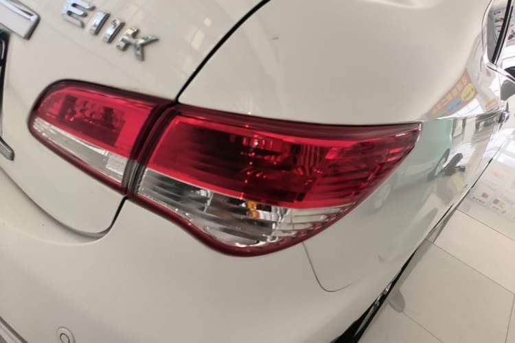 Used Dongfeng Junfeng E11K 2019 Standard Model Right Rear Taillight