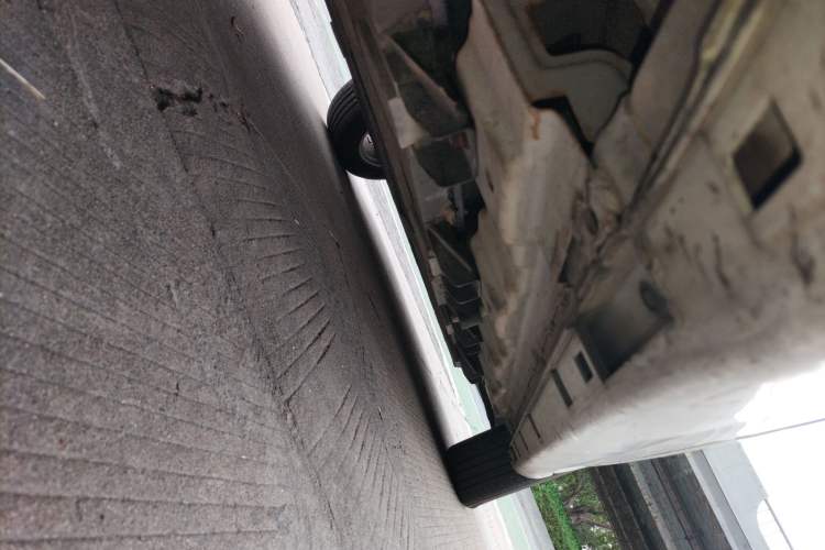 Used Dongfeng Junfeng E11K 2019 Standard Model Right Side Sill