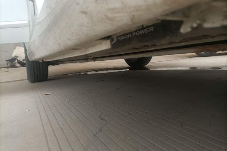 Used Dongfeng Junfeng E11K 2019 Standard Model Right Side Sill