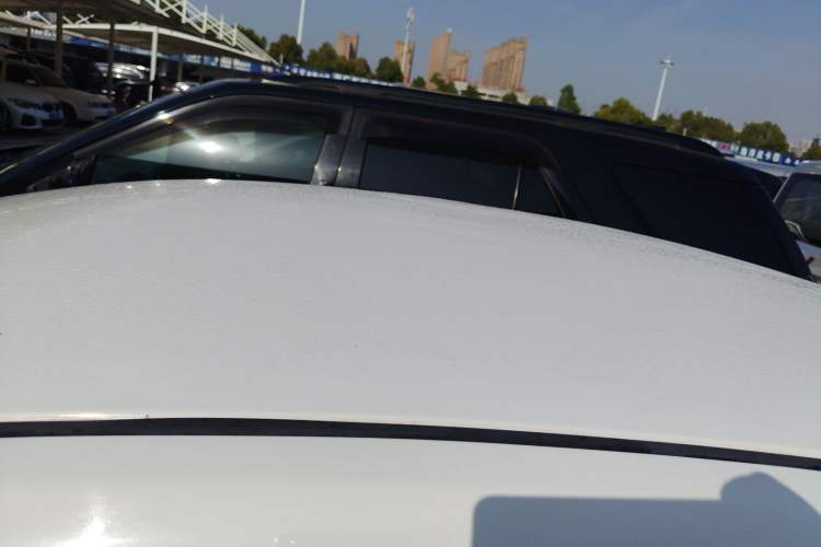 Used Dongfeng Junfeng E11K 2019 Standard Model Roof