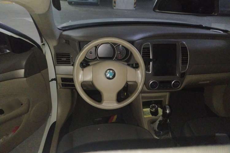 Used Dongfeng Junfeng E11K 2019 Standard Model Steering Wheel