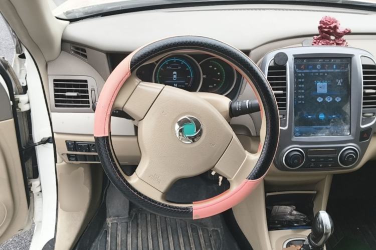 Used Dongfeng Junfeng E11K 2019 Standard Model Steering Wheel
