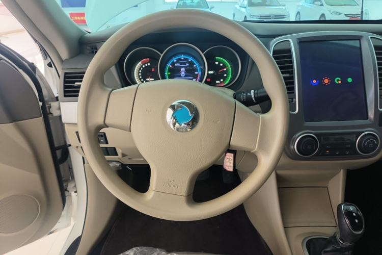 Used Dongfeng Junfeng E11K 2019 Standard Model Steering Wheel