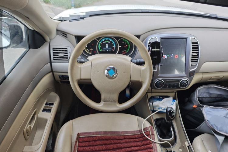 Used Dongfeng Junfeng E11K 2019 Standard Model Steering Wheel