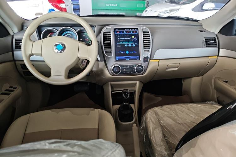 Used Dongfeng Junfeng E11K 2021 60.43 kWh Battery-Swap Version Center Console
