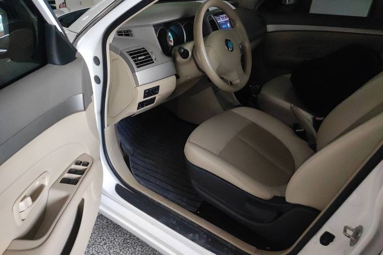 Used Dongfeng Junfeng E11K 2021 60.43 kWh Battery-Swap Version Driver Seat