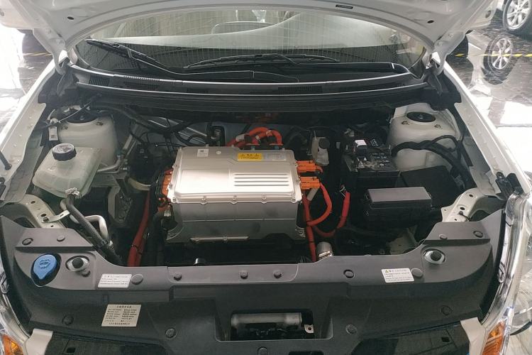 Used Dongfeng Junfeng E11K 2021 60.43 kWh Battery-Swap Version Engine Bay