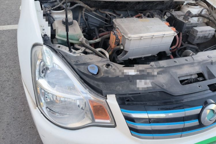 Used Dongfeng Junfeng E11K 2021 60.43 kWh Battery-Swap Version Engine Bay Right