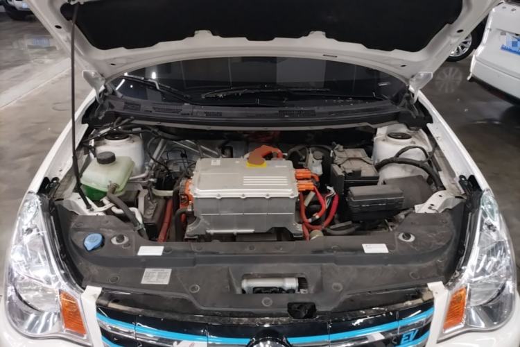 Used Dongfeng Junfeng E11K 2021 60.43 kWh Battery-Swap Version Engine Bay