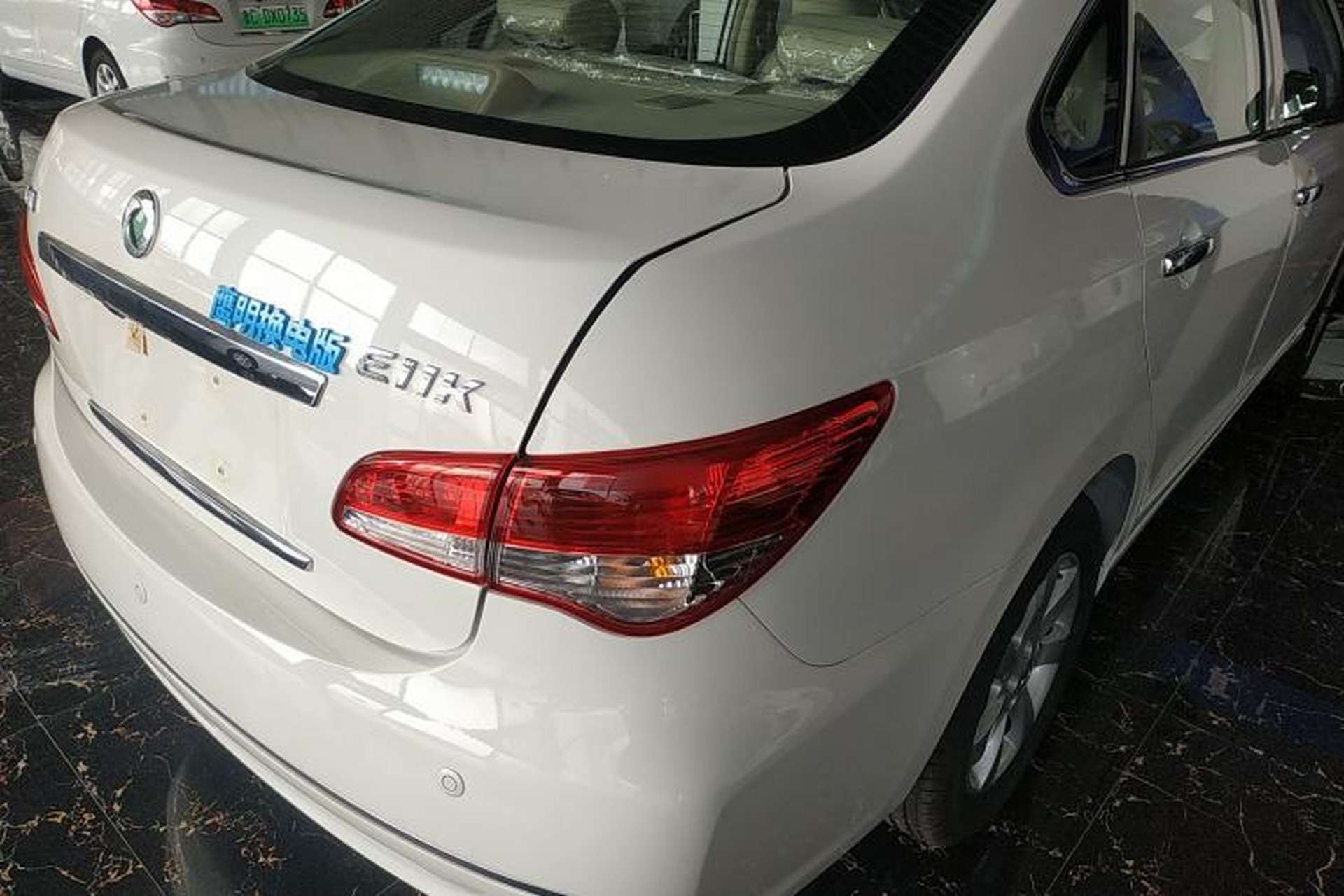 Used Dongfeng Junfeng E11K 2021 60.43 kWh Battery-Swap Version Exterior 3