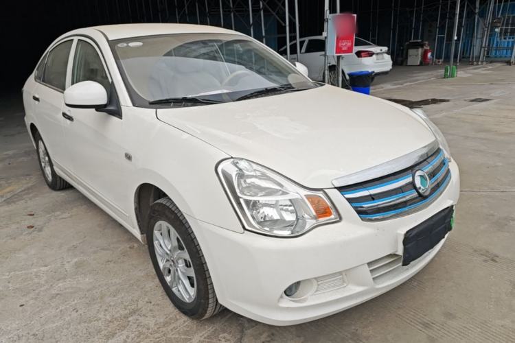 Used Dongfeng Junfeng E11K 2021 60.43 kWh Battery-Swap Version Front Right 45 Deg