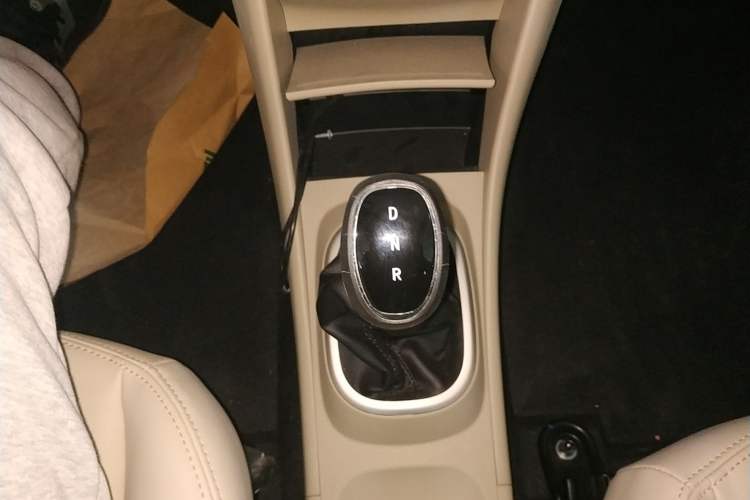 Used Dongfeng Junfeng E11K 2021 60.43 kWh Battery-Swap Version Gear Lever