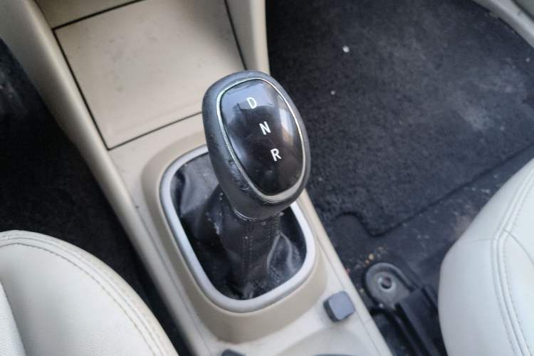 Used Dongfeng Junfeng E11K 2021 60.43 kWh Battery-Swap Version Gear Lever