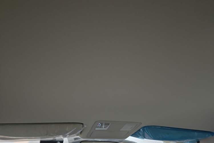 Used Dongfeng Junfeng E11K 2021 60.43 kWh Battery-Swap Version Headliner