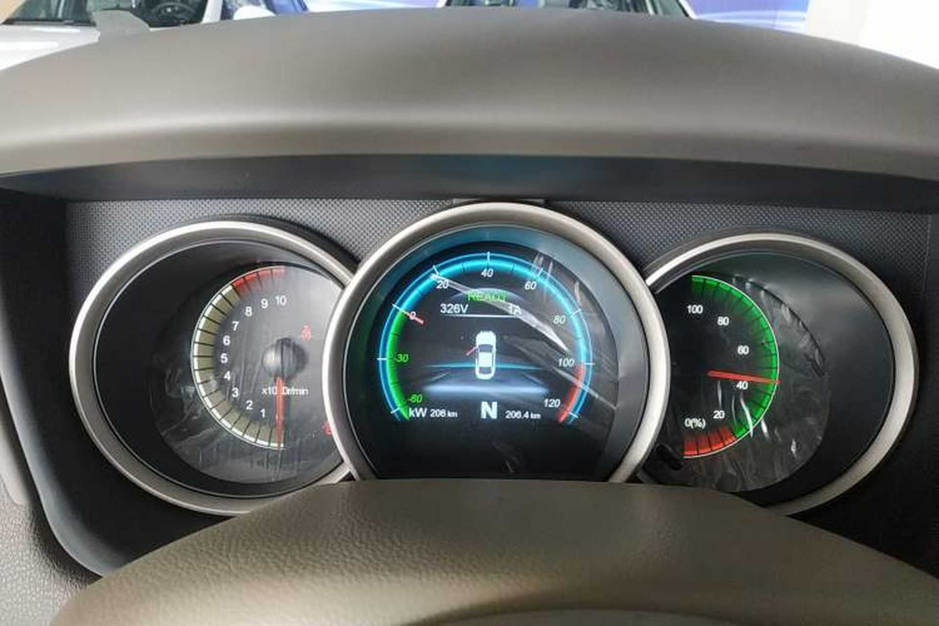 Used Dongfeng Junfeng E11K 2021 60.43 kWh Battery-Swap Version Instrument Cluster