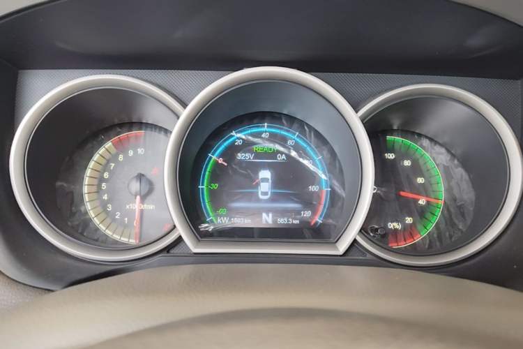 Used Dongfeng Junfeng E11K 2021 60.43 kWh Battery-Swap Version Instrument Cluster