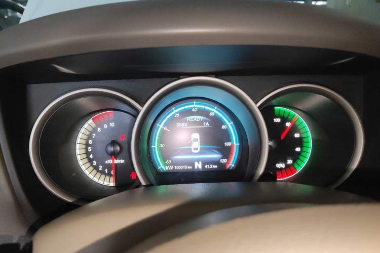 Used Dongfeng Junfeng E11K 2021 60.43 kWh Battery-Swap Version Instrument Cluster