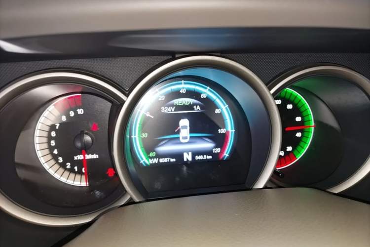 Used Dongfeng Junfeng E11K 2021 60.43 kWh Battery-Swap Version Instrument Cluster
