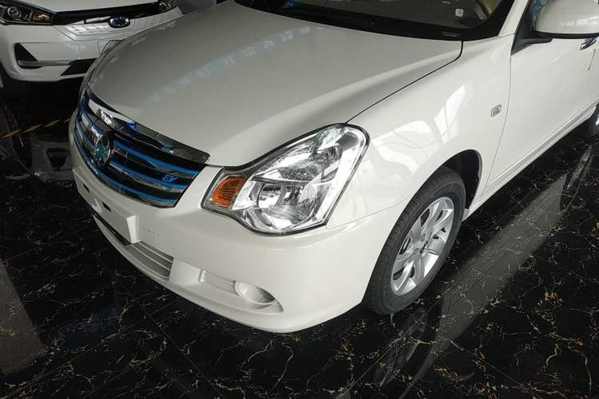 Used Dongfeng Junfeng E11K 2021 60.43 kWh Battery-Swap Version Left Front Headlight