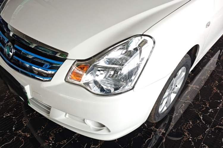 Used Dongfeng Junfeng E11K 2021 60.43 kWh Battery-Swap Version Left Front Headlight