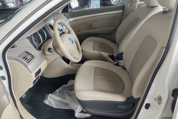Used Dongfeng Junfeng E11K 2021 60.43 kWh Battery-Swap Version Left Front Seat