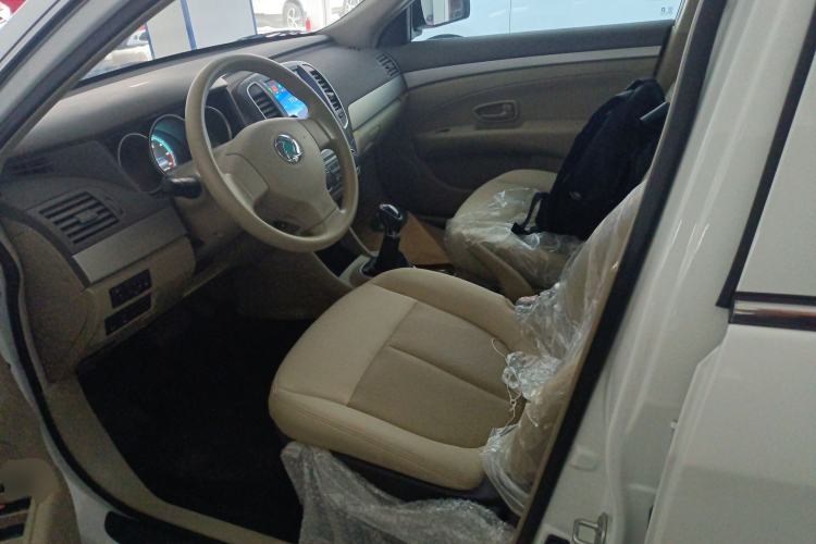 Used Dongfeng Junfeng E11K 2021 60.43 kWh Battery-Swap Version Left Front Seat