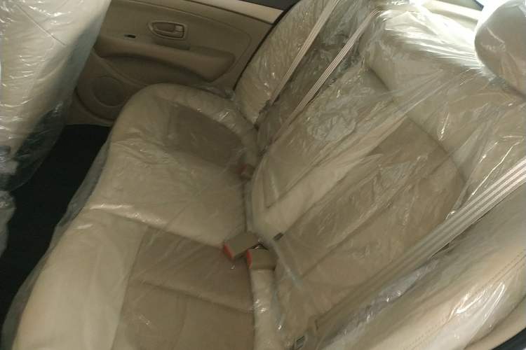 Used Dongfeng Junfeng E11K 2021 60.43 kWh Battery-Swap Version Left Rear Seat