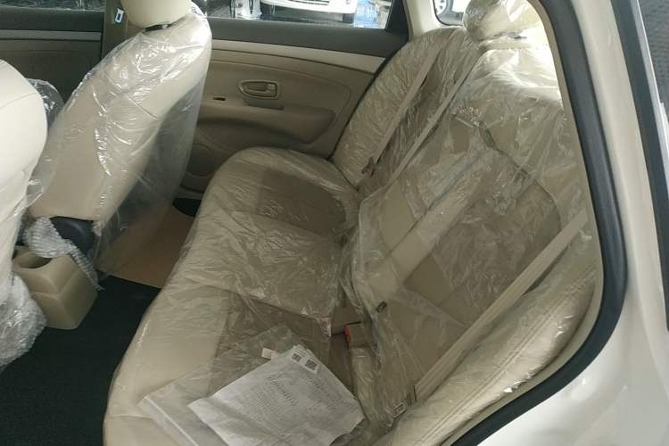 Used Dongfeng Junfeng E11K 2021 60.43 kWh Battery-Swap Version Left Rear Seat
