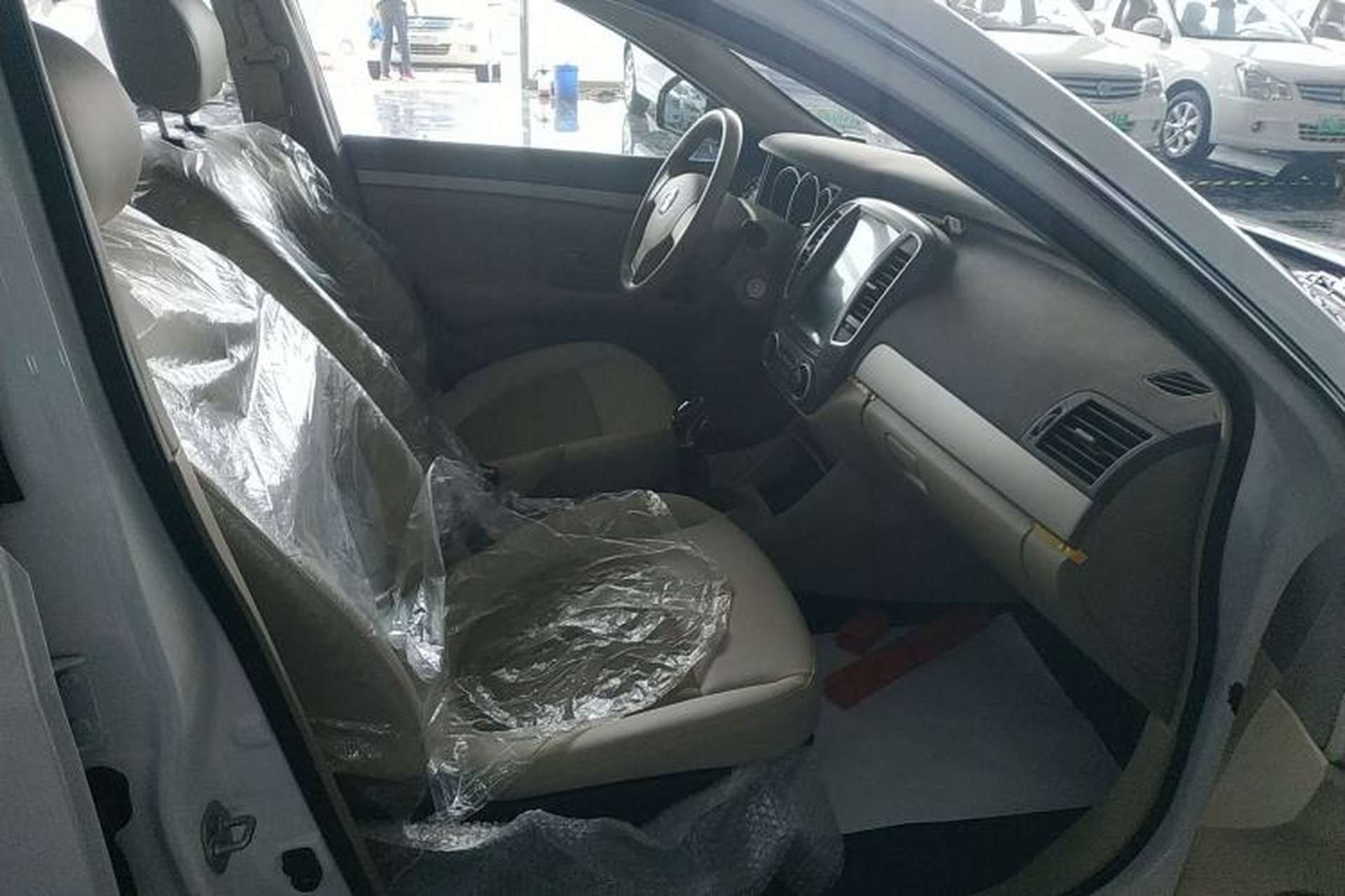 Used Dongfeng Junfeng E11K 2021 60.43 kWh Battery-Swap Version Right Front Seat