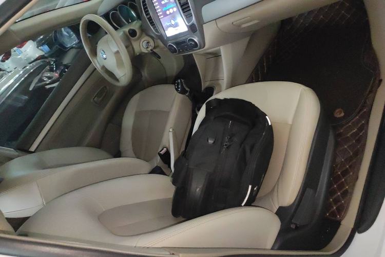 Used Dongfeng Junfeng E11K 2021 60.43 kWh Battery-Swap Version Right Front Seat