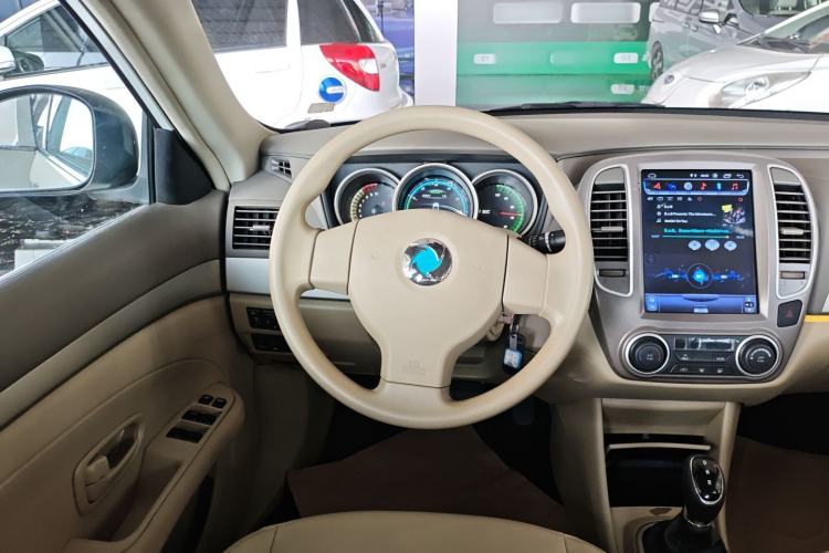 Used Dongfeng Junfeng E11K 2021 60.43 kWh Battery-Swap Version Steering Wheel