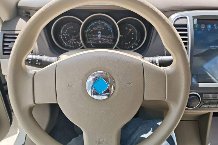 Used Dongfeng Junfeng E11K 2021 60.43 kWh Battery-Swap Version Steering Wheel