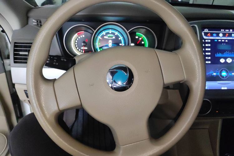 Used Dongfeng Junfeng E11K 2021 60.43 kWh Battery-Swap Version Steering Wheel