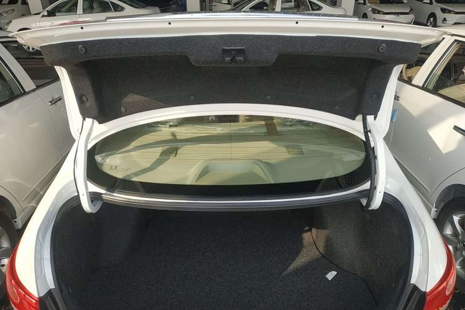 Used Dongfeng Junfeng E11K 2021 60.43 kWh Battery-Swap Version Trunk